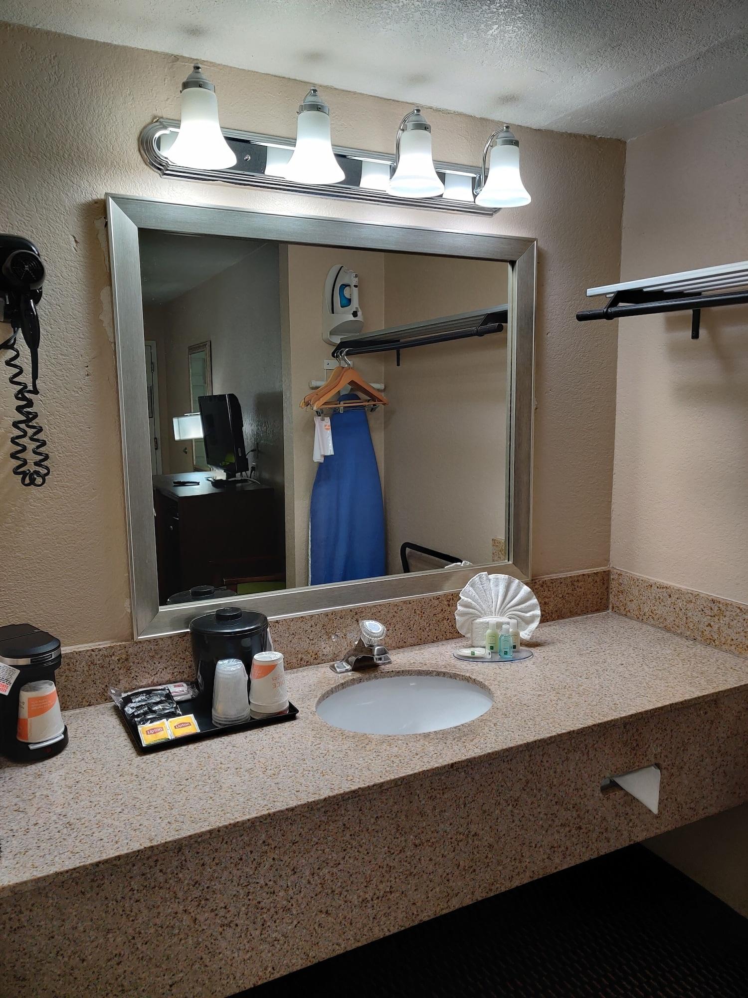 Quality Inn Flagstaff East I-40 Bagian luar foto