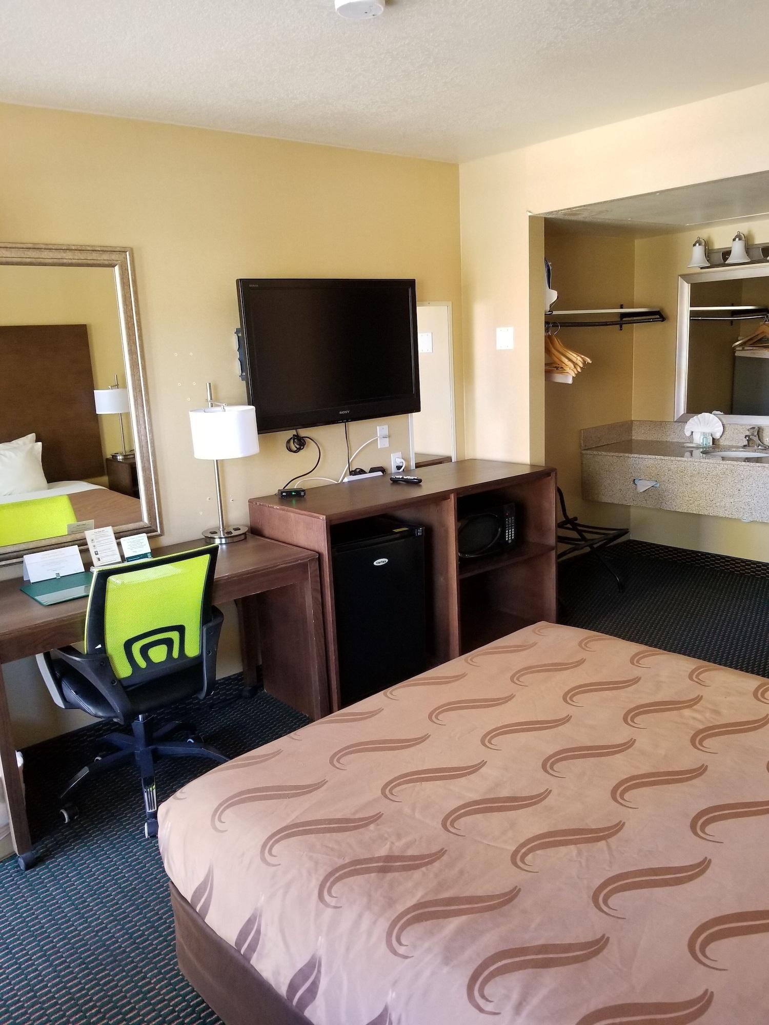 Quality Inn Flagstaff East I-40 Bagian luar foto
