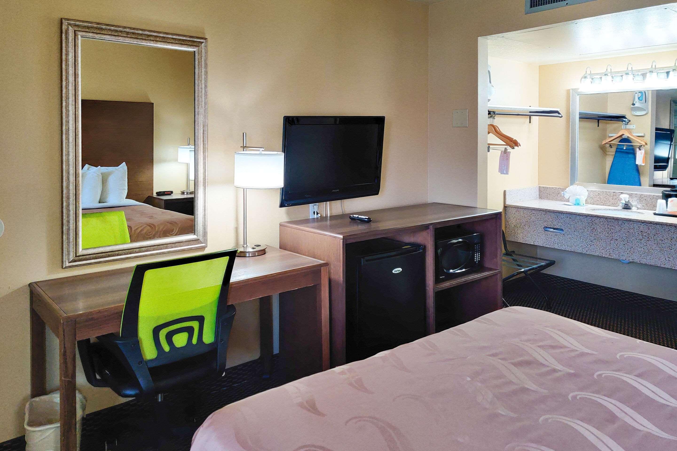 Quality Inn Flagstaff East I-40 Bagian luar foto