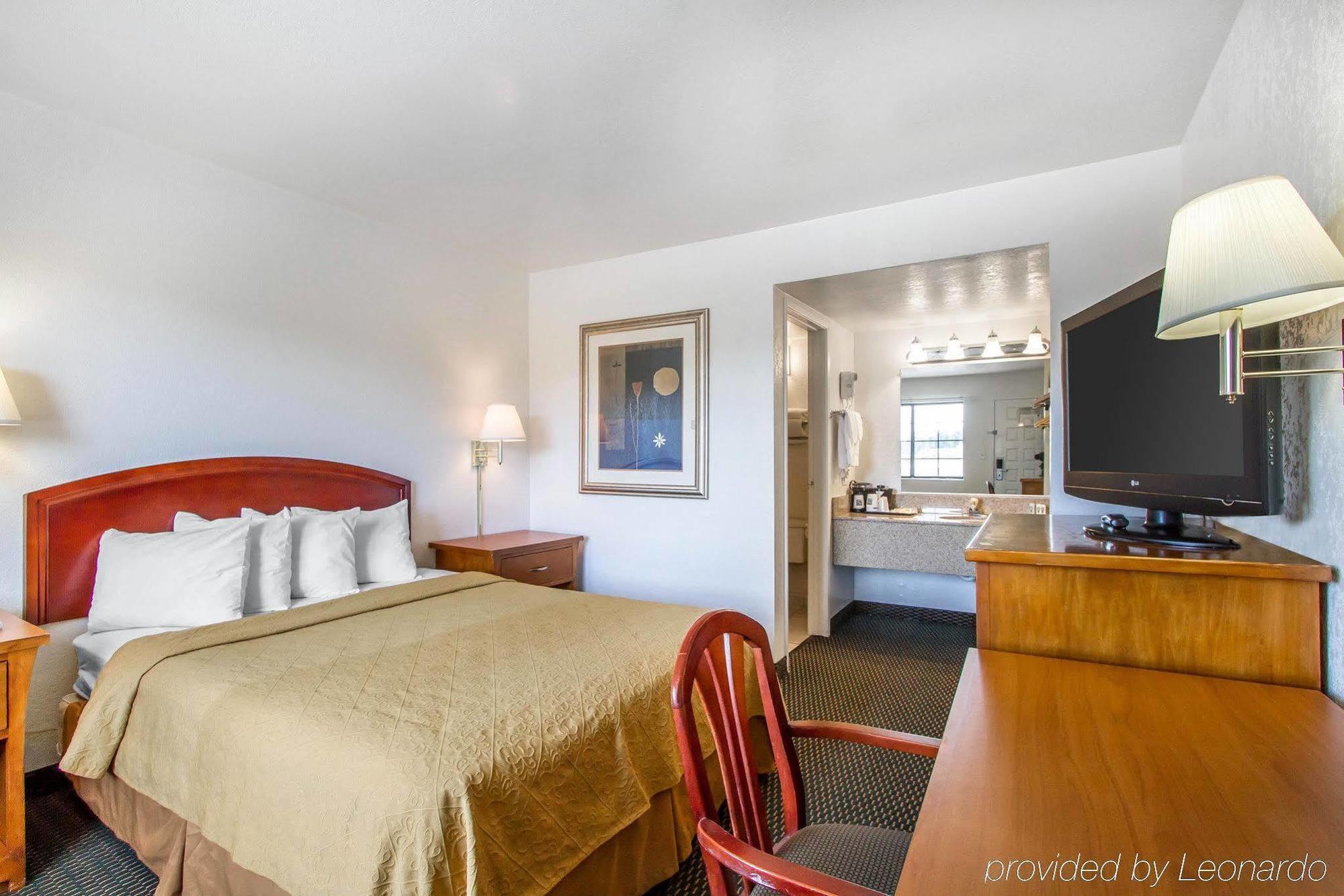 Quality Inn Flagstaff East I-40 Bagian luar foto