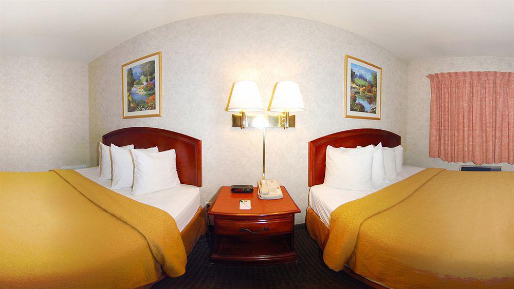 Quality Inn Flagstaff East I-40 Bagian luar foto